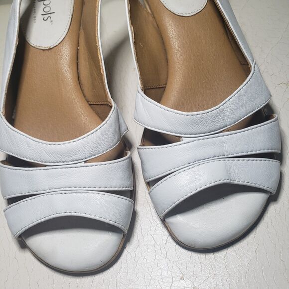 Softspots Neima Women's Leather Slingback Shoes color white Sz 6.5WW  NNN - Picture 3 of 7